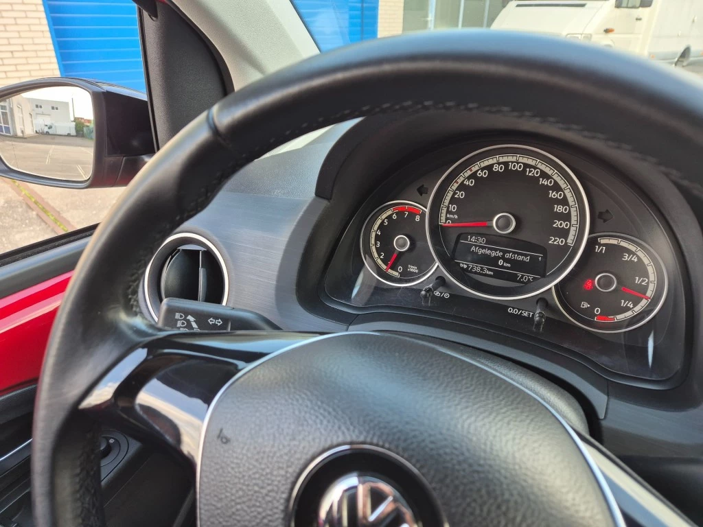 Hoofdafbeelding Volkswagen up!
