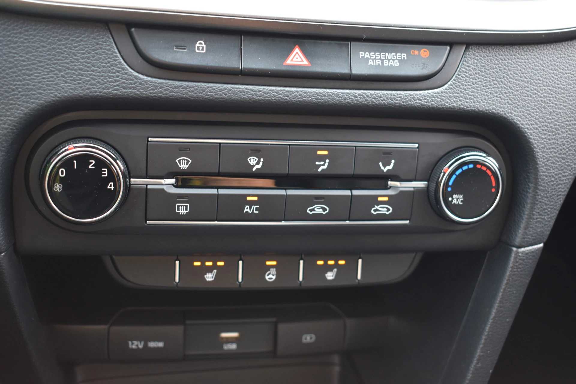 Hoofdafbeelding Kia Ceed