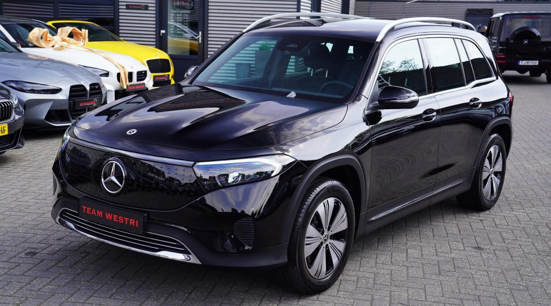 Hoofdafbeelding Mercedes-Benz EQB