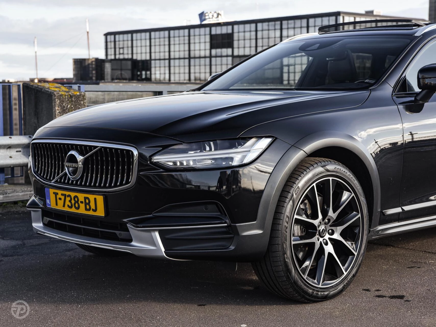 Hoofdafbeelding Volvo V90