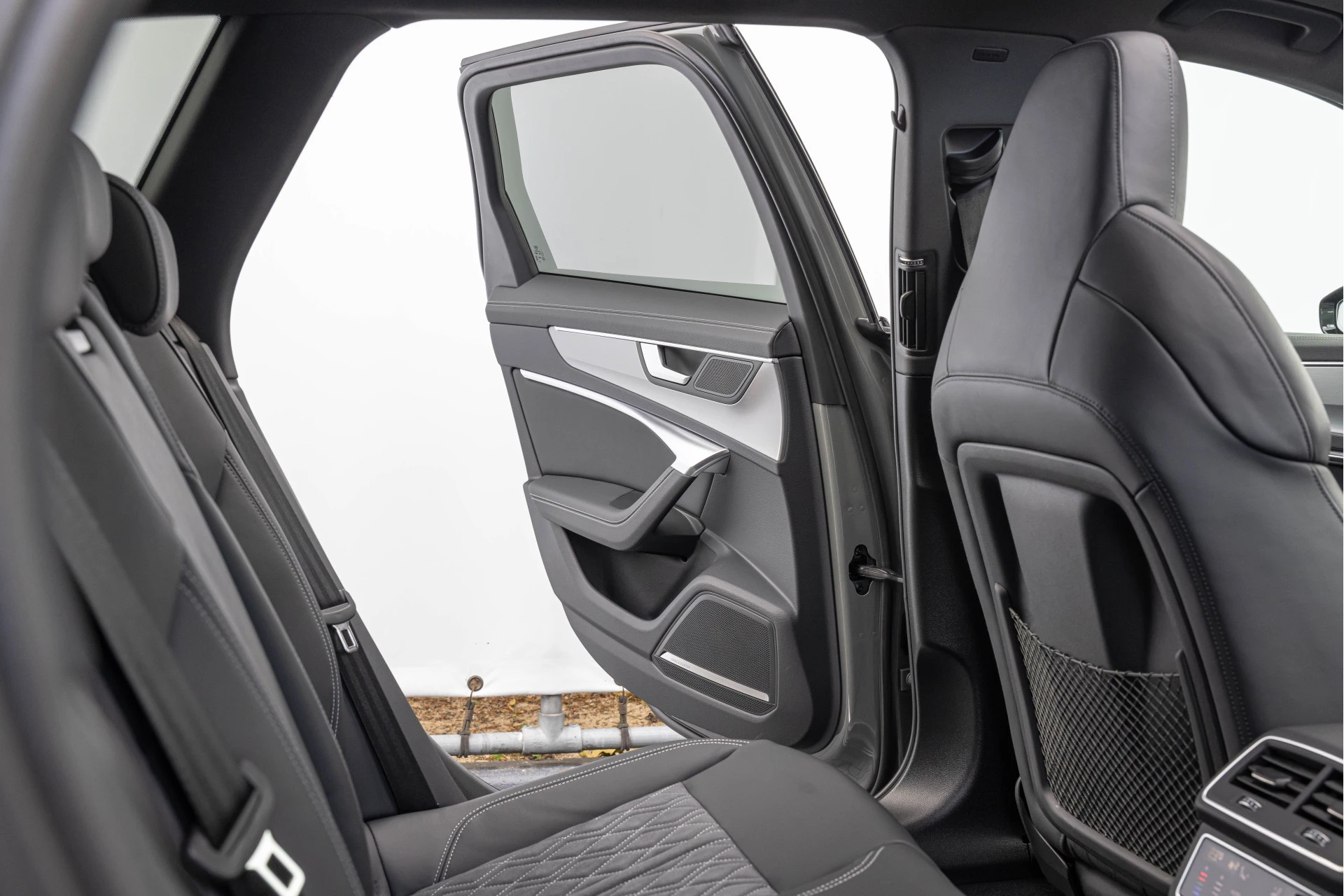 Hoofdafbeelding Audi S6