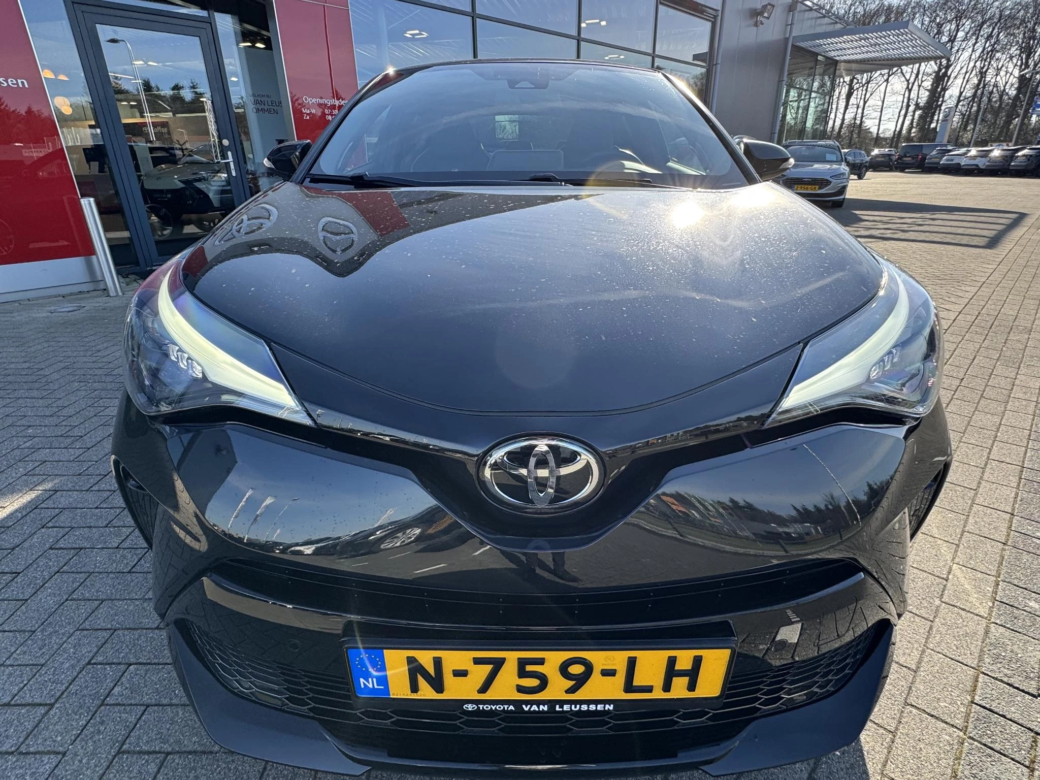 Hoofdafbeelding Toyota C-HR