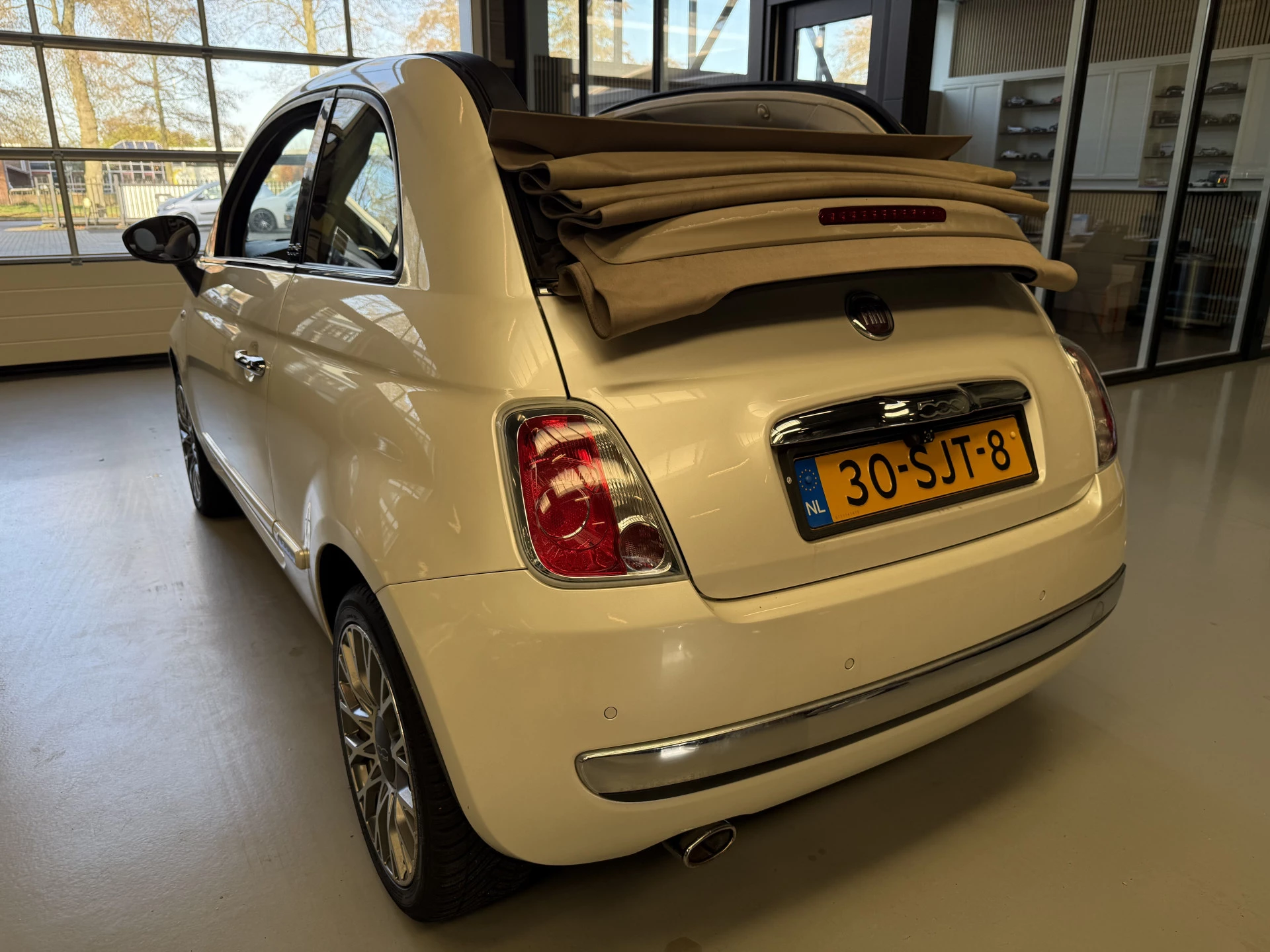 Hoofdafbeelding Fiat 500C