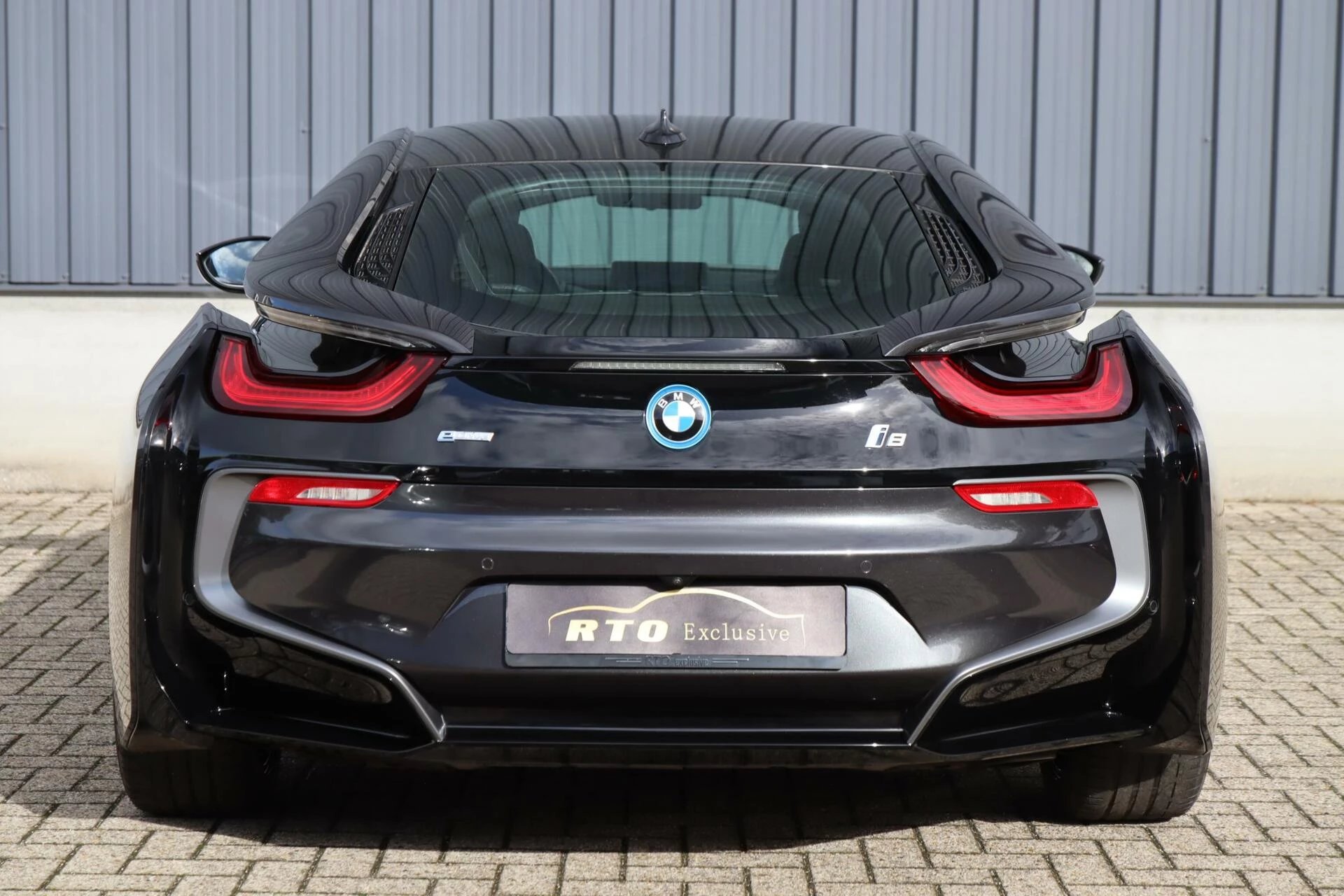 Hoofdafbeelding BMW i8