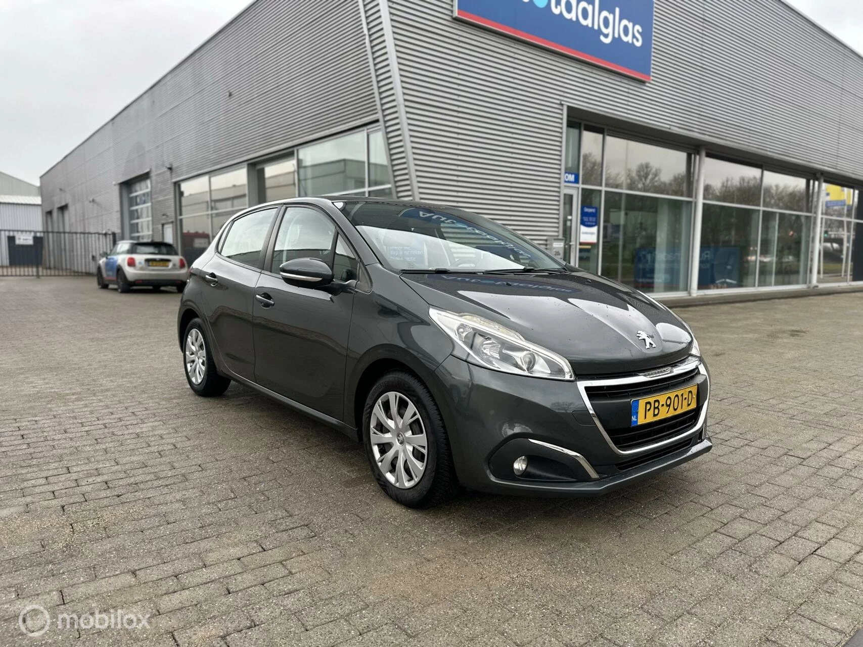 Hoofdafbeelding Peugeot 208