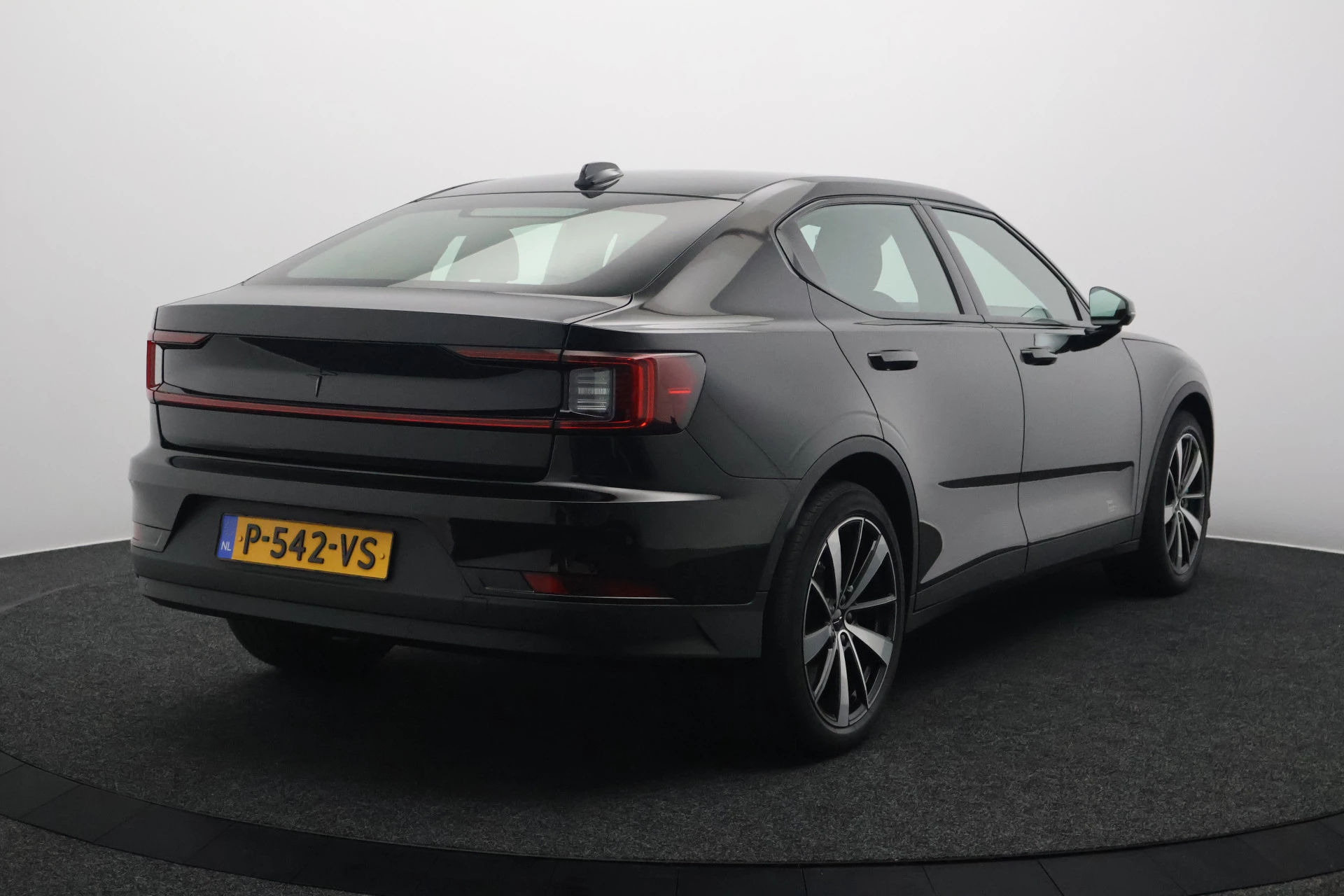 Hoofdafbeelding Polestar 2