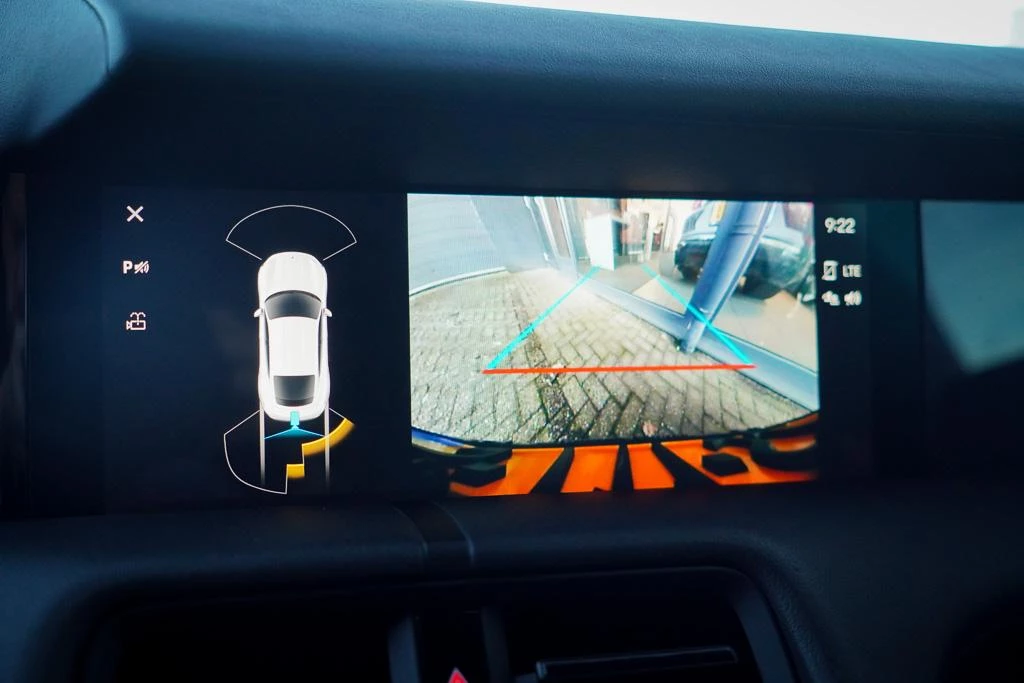 Hoofdafbeelding Porsche Taycan