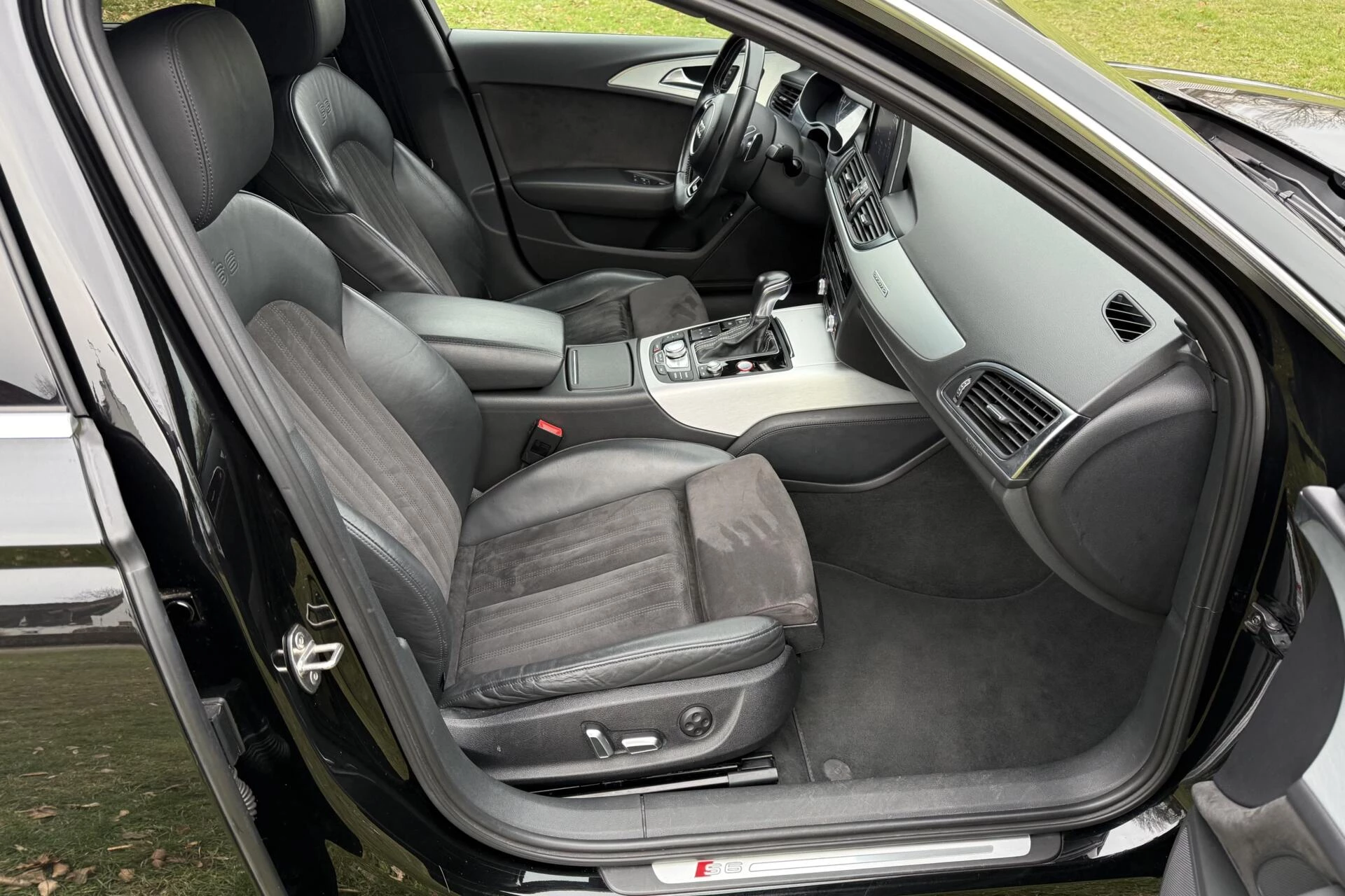 Hoofdafbeelding Audi S6