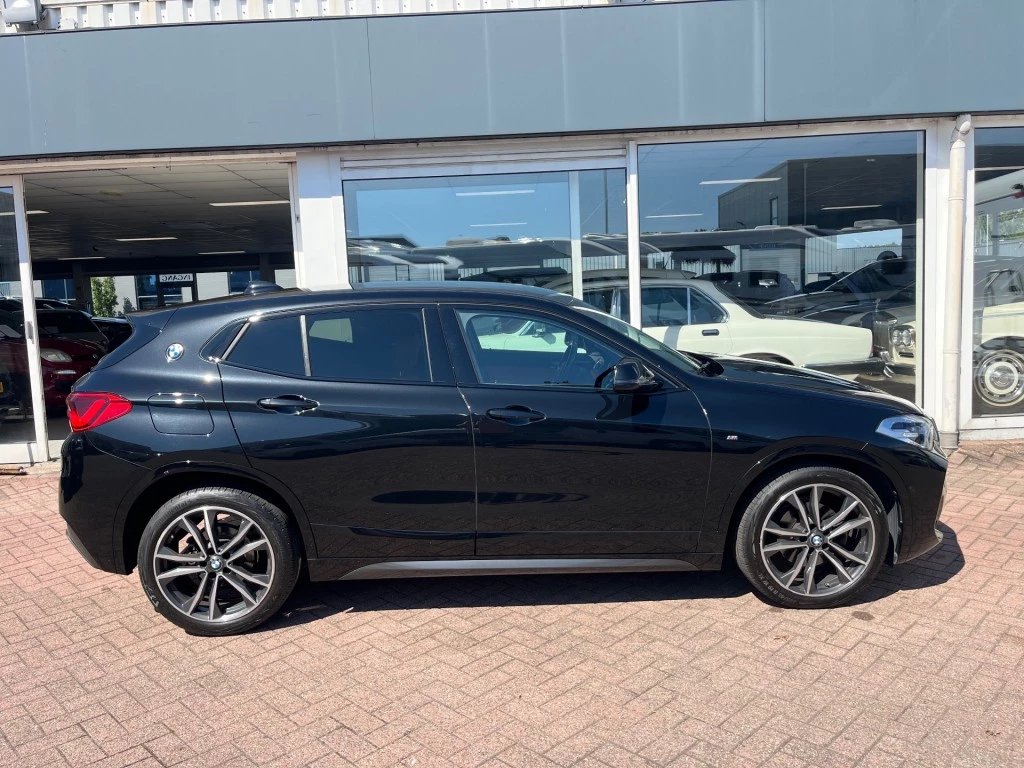 Hoofdafbeelding BMW X2