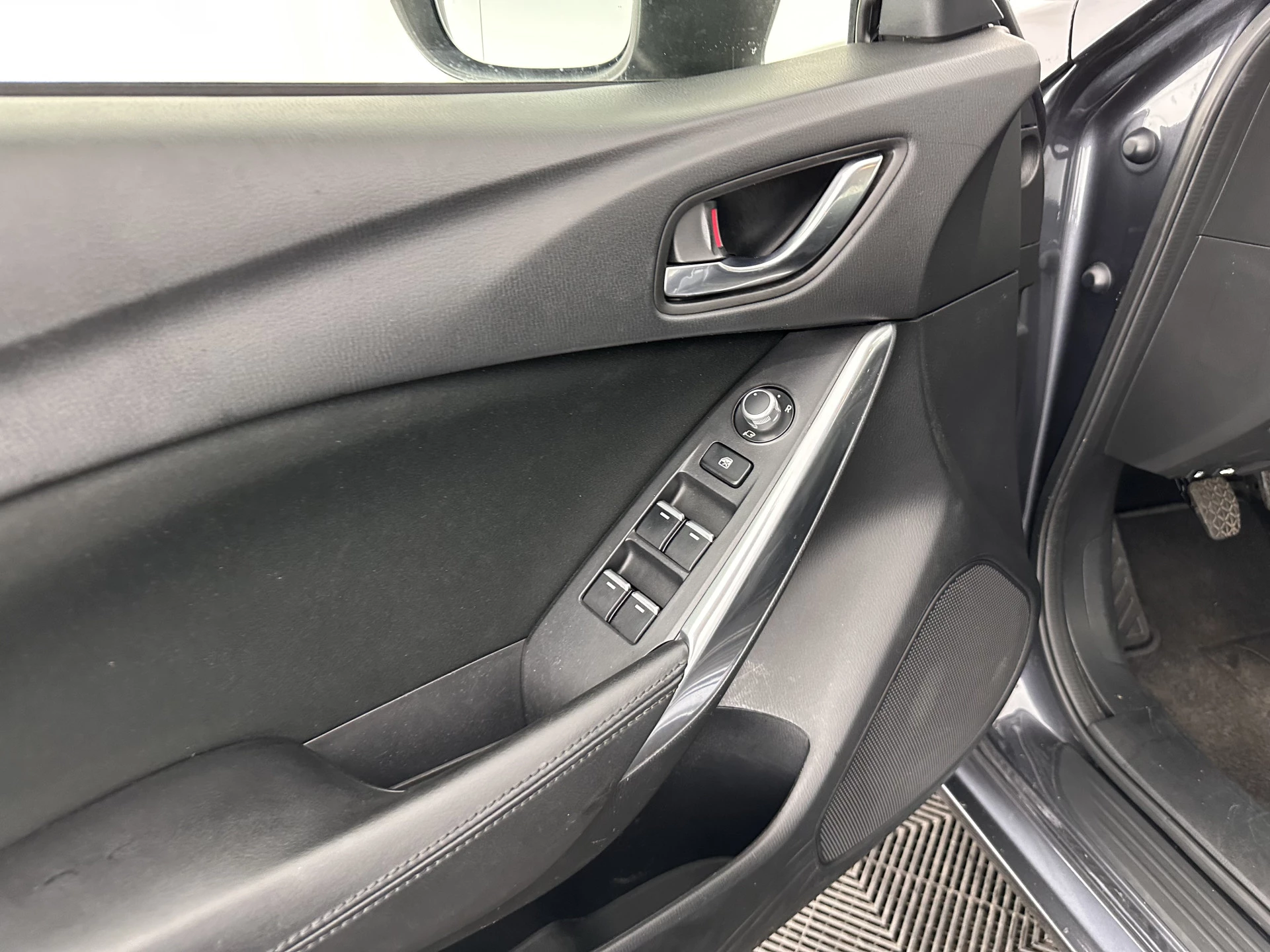 Hoofdafbeelding Mazda 6
