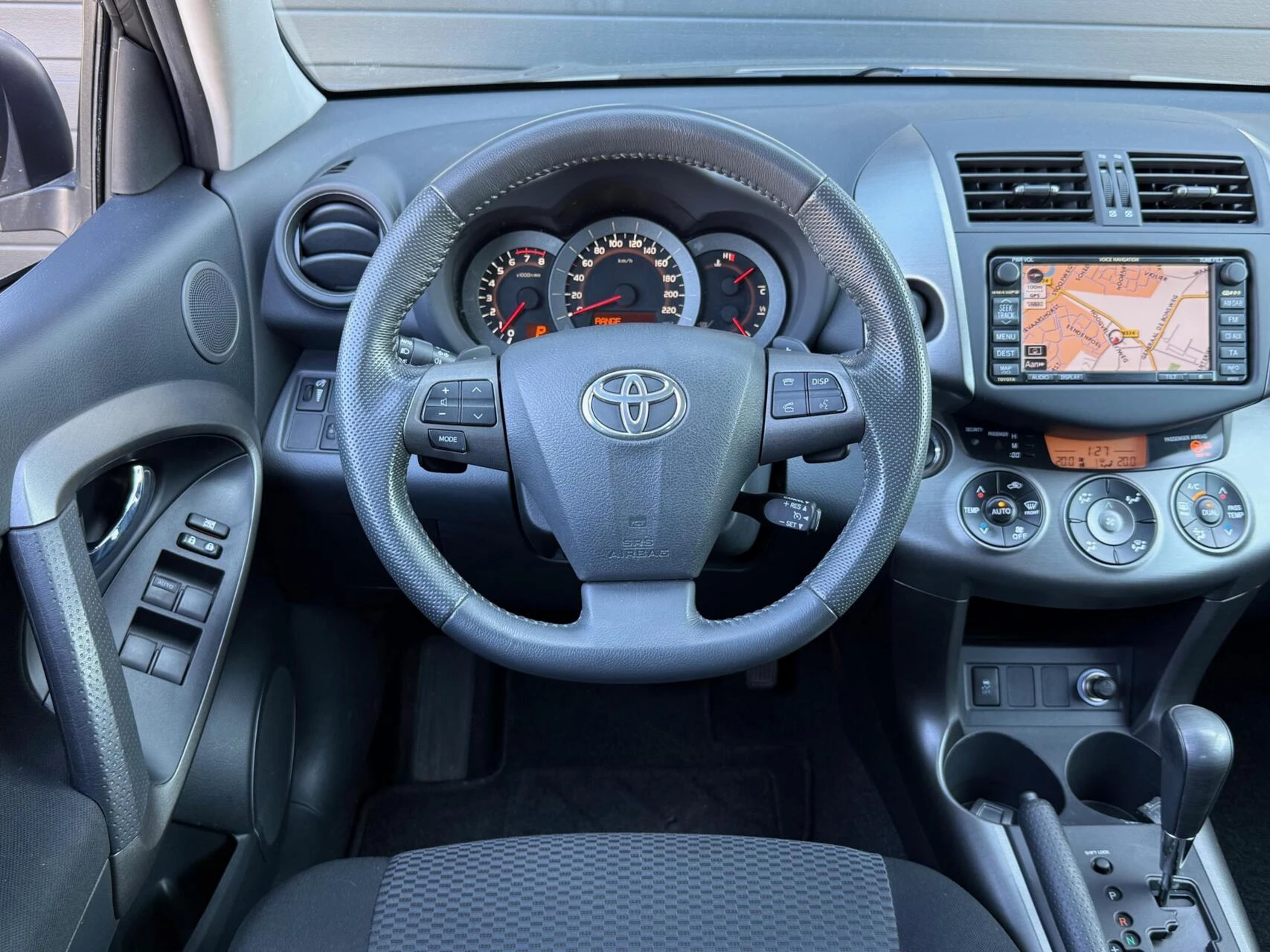 Hoofdafbeelding Toyota RAV4