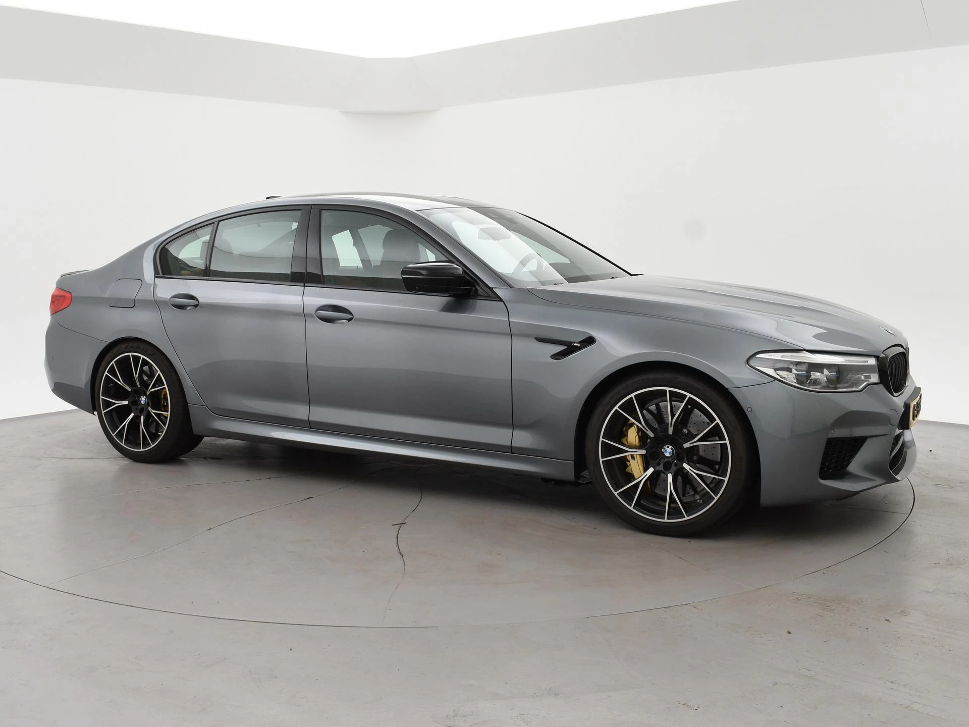Hoofdafbeelding BMW M5