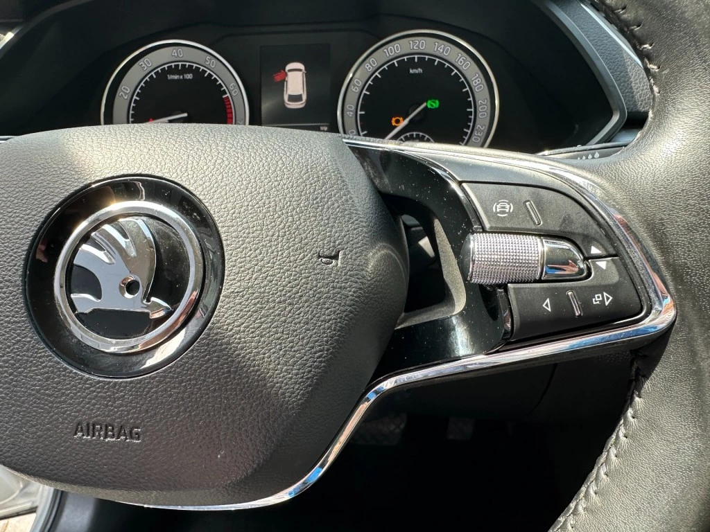 Hoofdafbeelding Škoda Superb