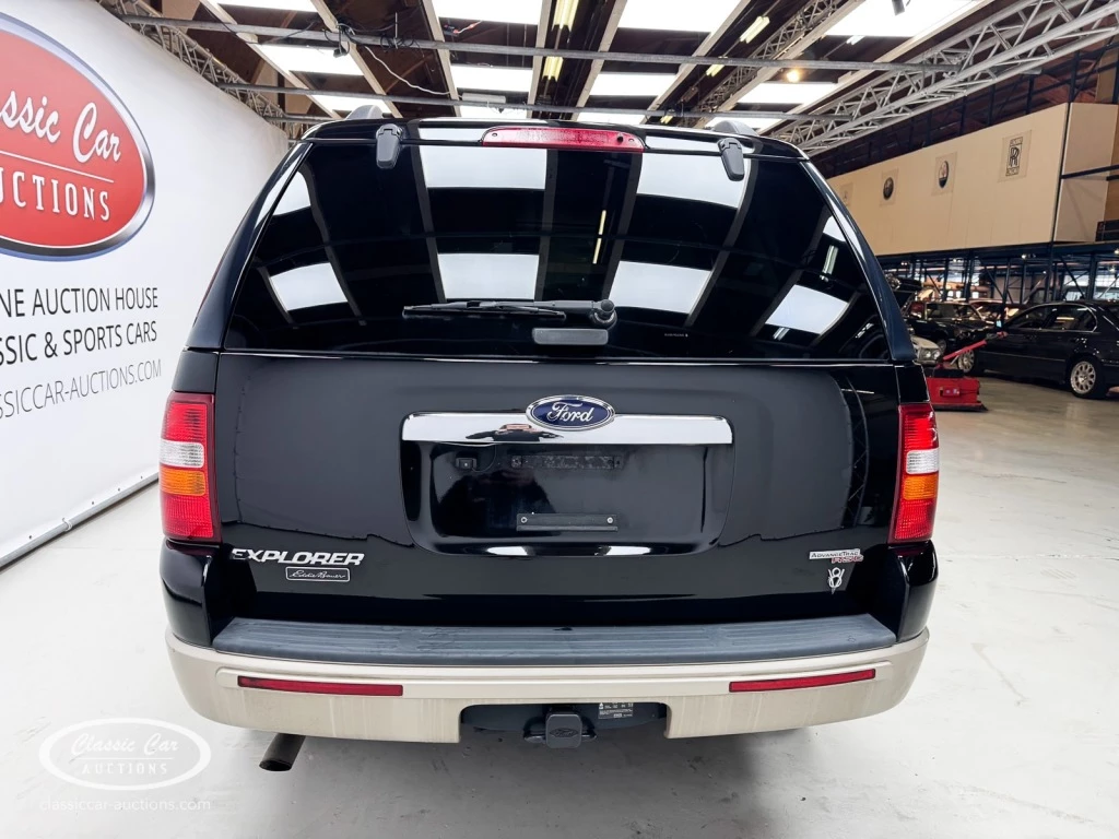 Hoofdafbeelding Ford Explorer