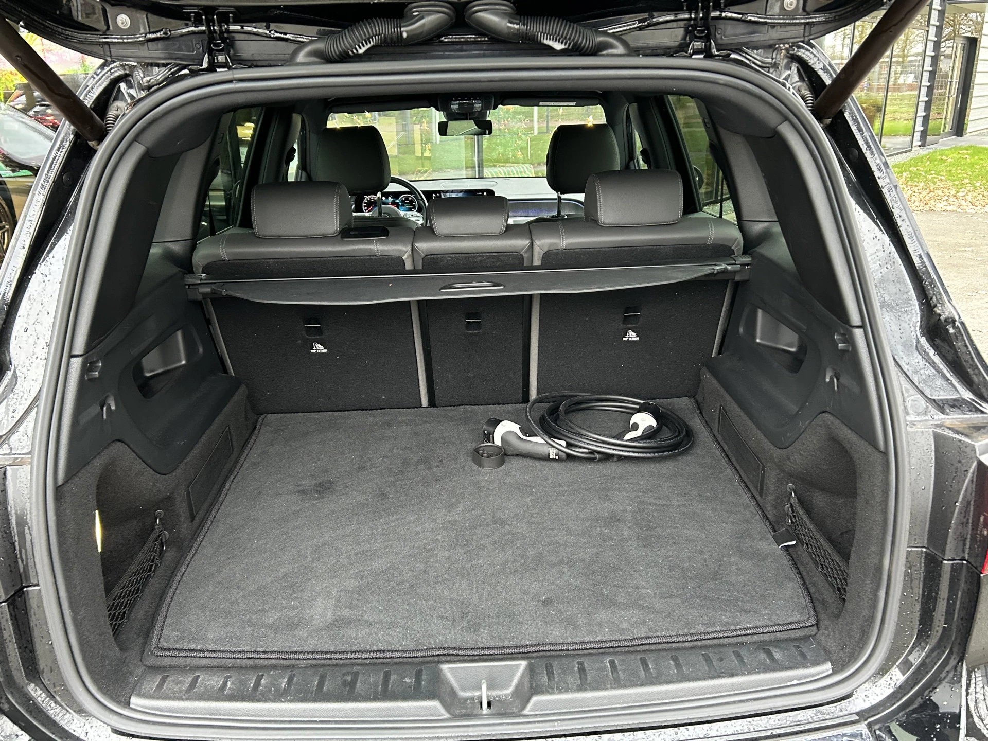 Hoofdafbeelding Mercedes-Benz EQB