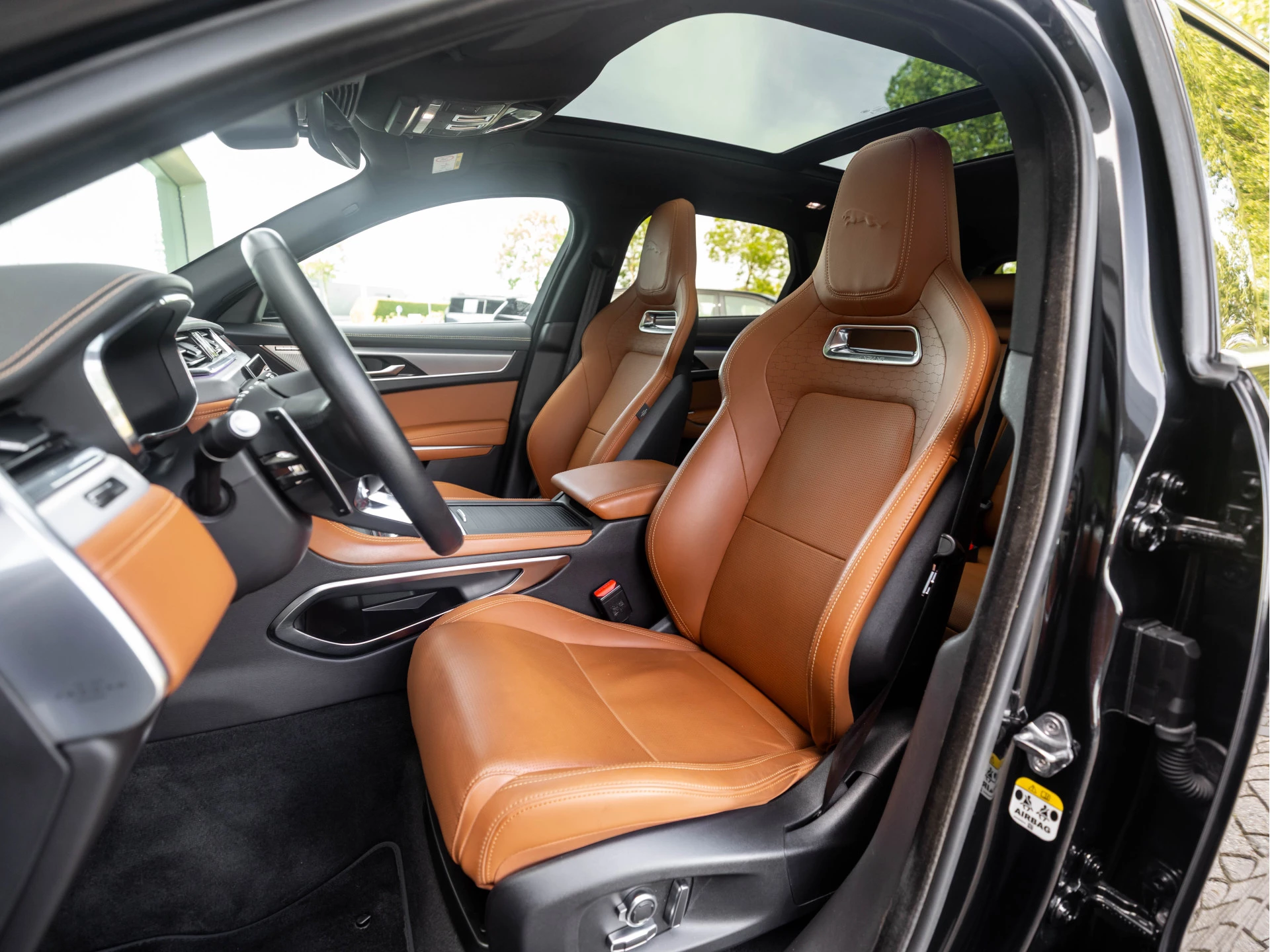 Hoofdafbeelding Jaguar F-PACE