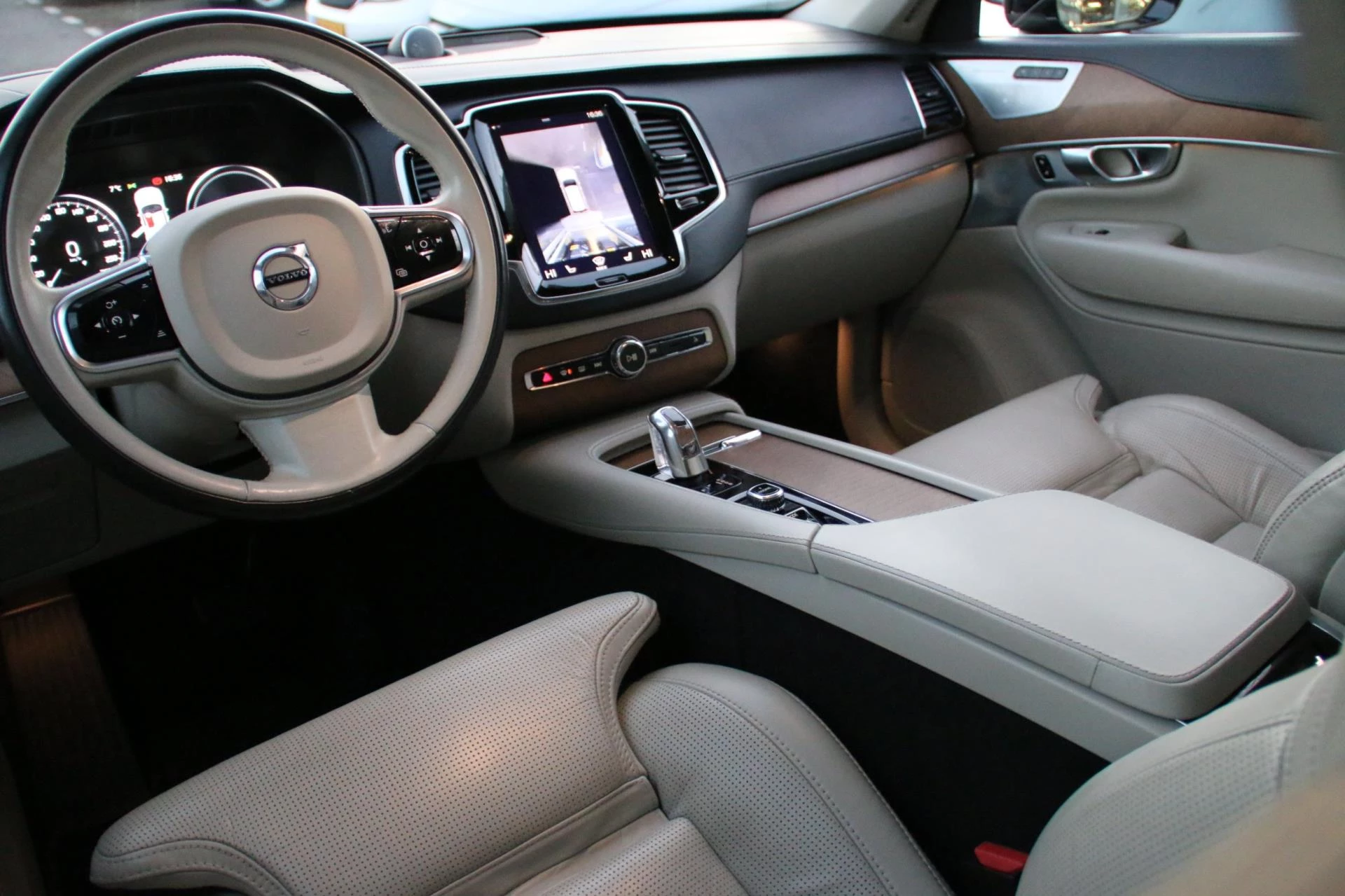 Hoofdafbeelding Volvo XC90