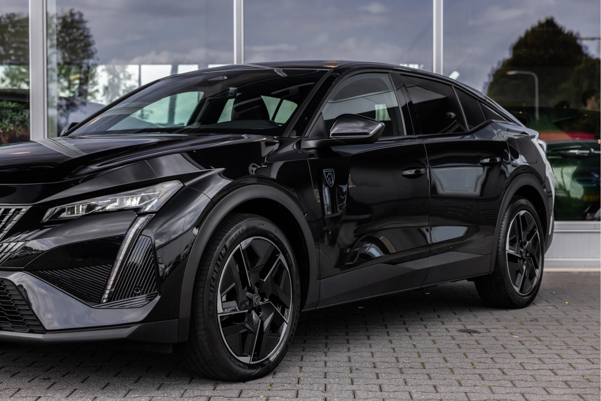 Hoofdafbeelding Peugeot 408