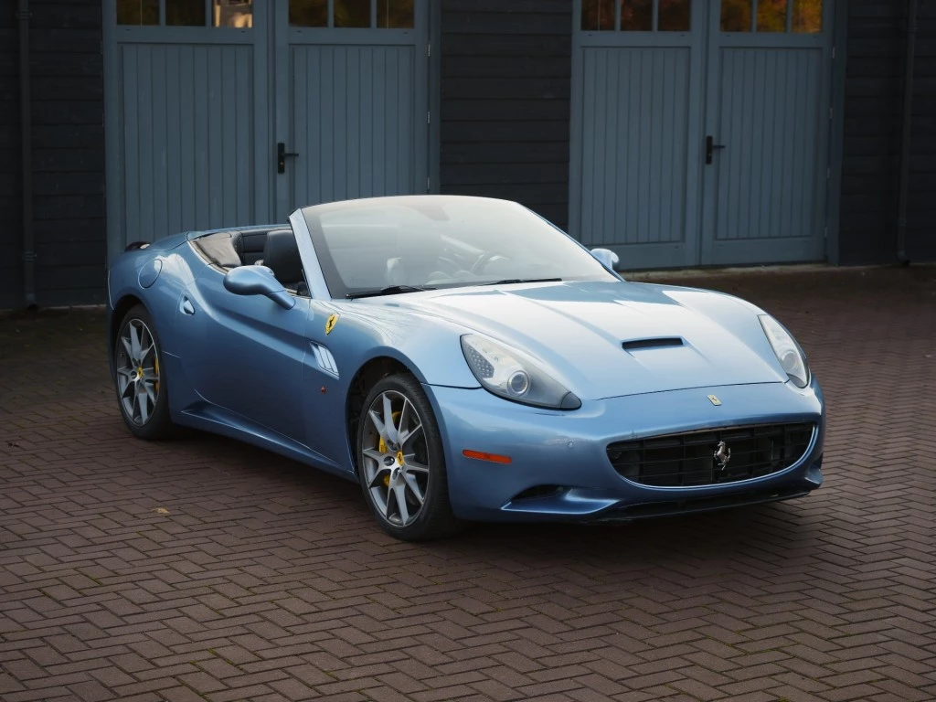 Hoofdafbeelding Ferrari California