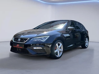 Hoofdafbeelding SEAT Leon SEAT Leon 2.0 TSI FR Business Intense /Virtual Cockpit/Apple&Android CarPlay/Stoelverw./Adaptive Cruise&Clima Control/Licht&Regensensor/17"LMV/Navi/(MET GARANTIE*)