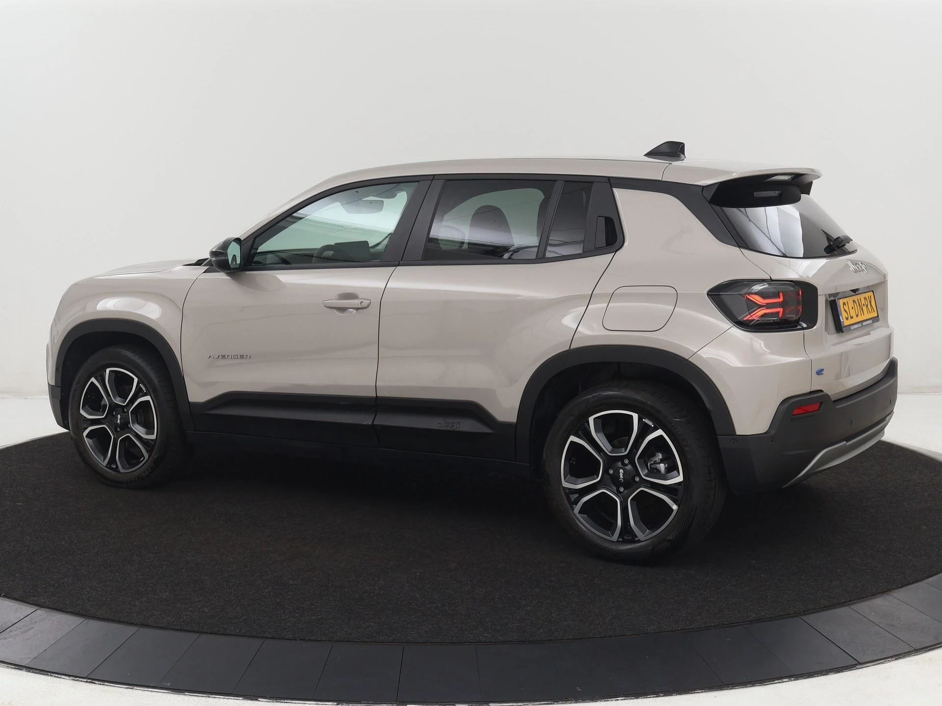 Hoofdafbeelding Jeep Avenger