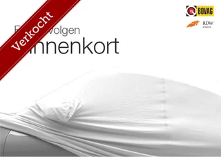 Mercedes A-klasse 180*AMG Pakket*PANO*HK*LED*SFEER*CAMERA*VOL!