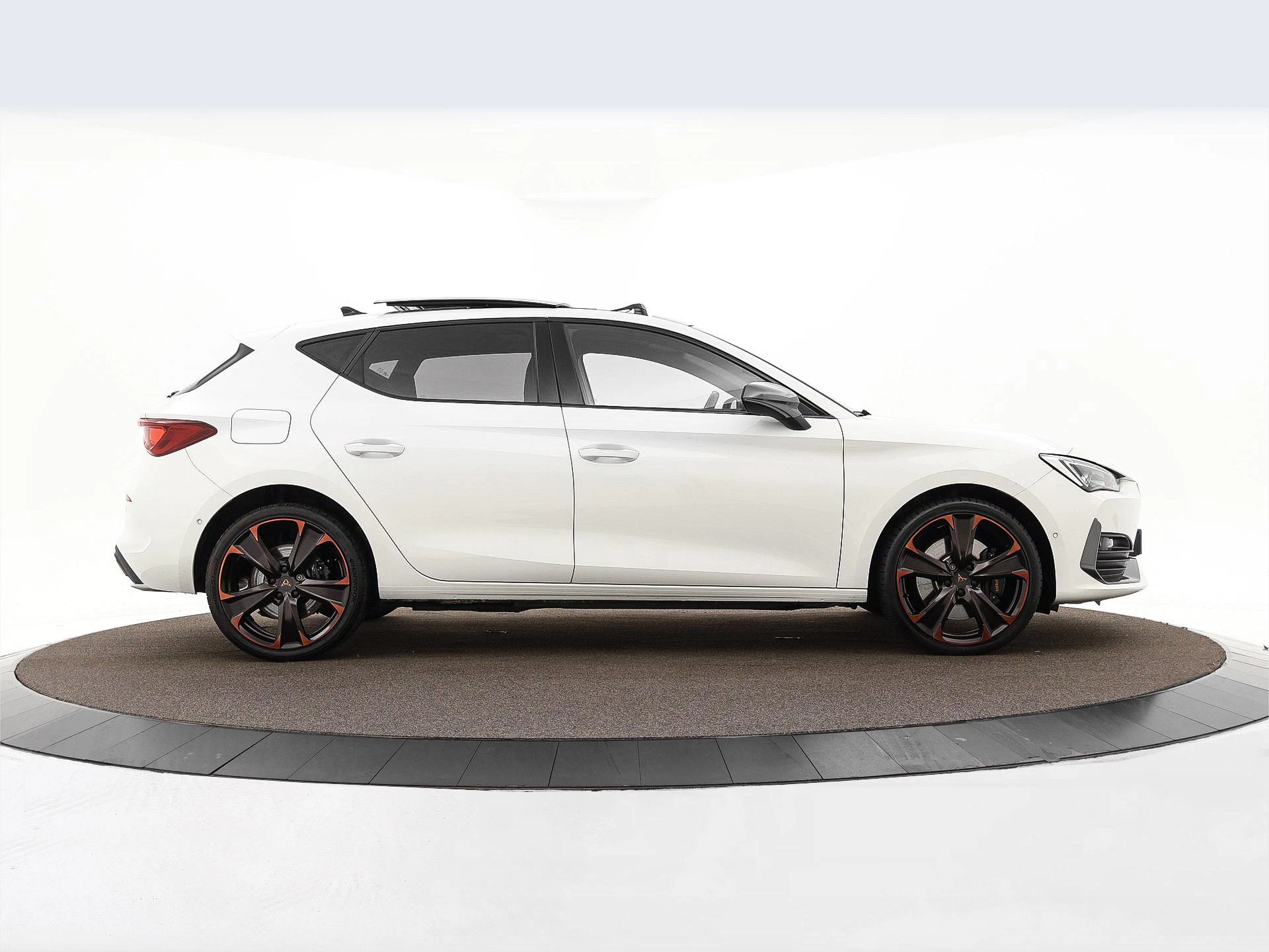 Hoofdafbeelding CUPRA Leon