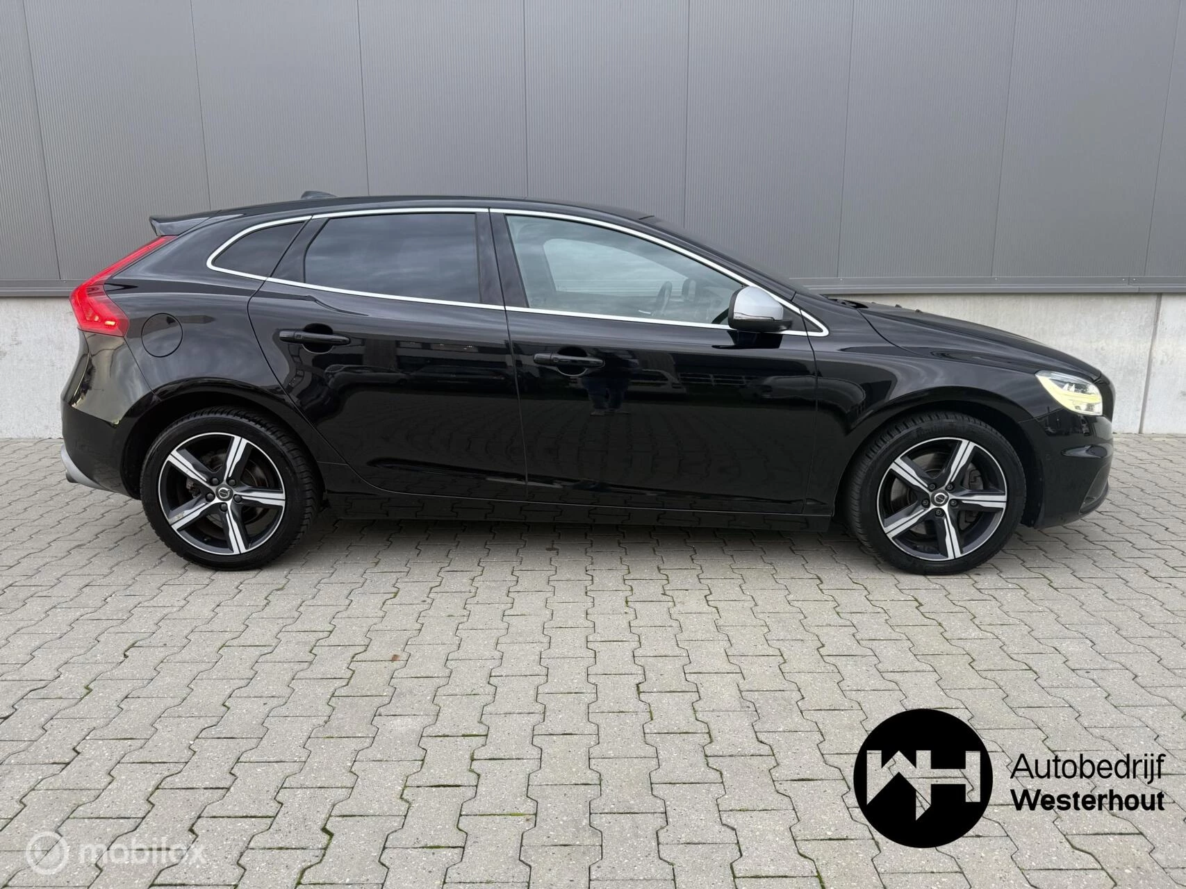Hoofdafbeelding Volvo V40