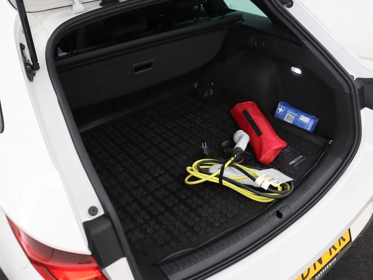 Hoofdafbeelding CUPRA Leon