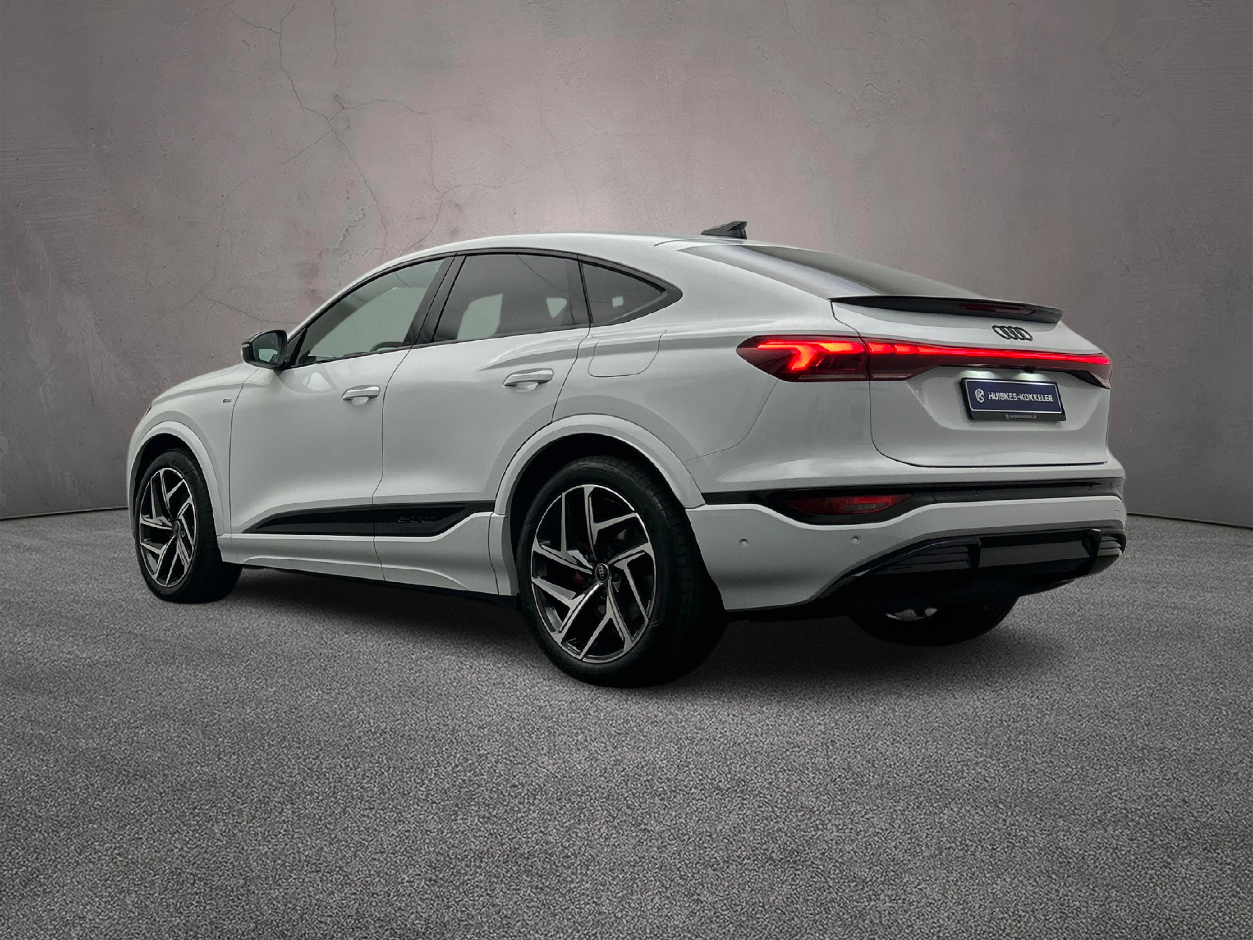 Hoofdafbeelding Audi Q6 e-tron