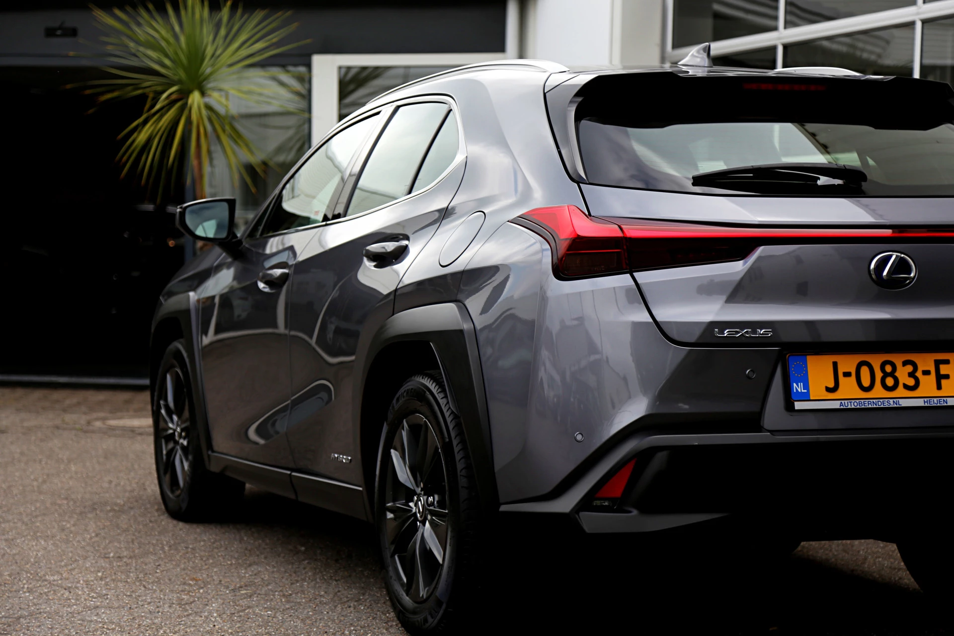 Hoofdafbeelding Lexus UX