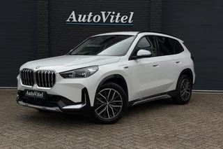 BMW X1 xDrive30e X-Line | Widescreen Facelift | Sportleder | Trekhaak | Camera | Comfort Access