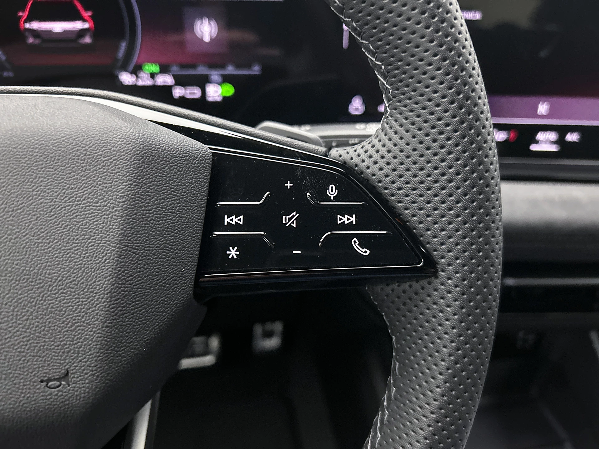 Hoofdafbeelding Audi A6 Avant e-tron