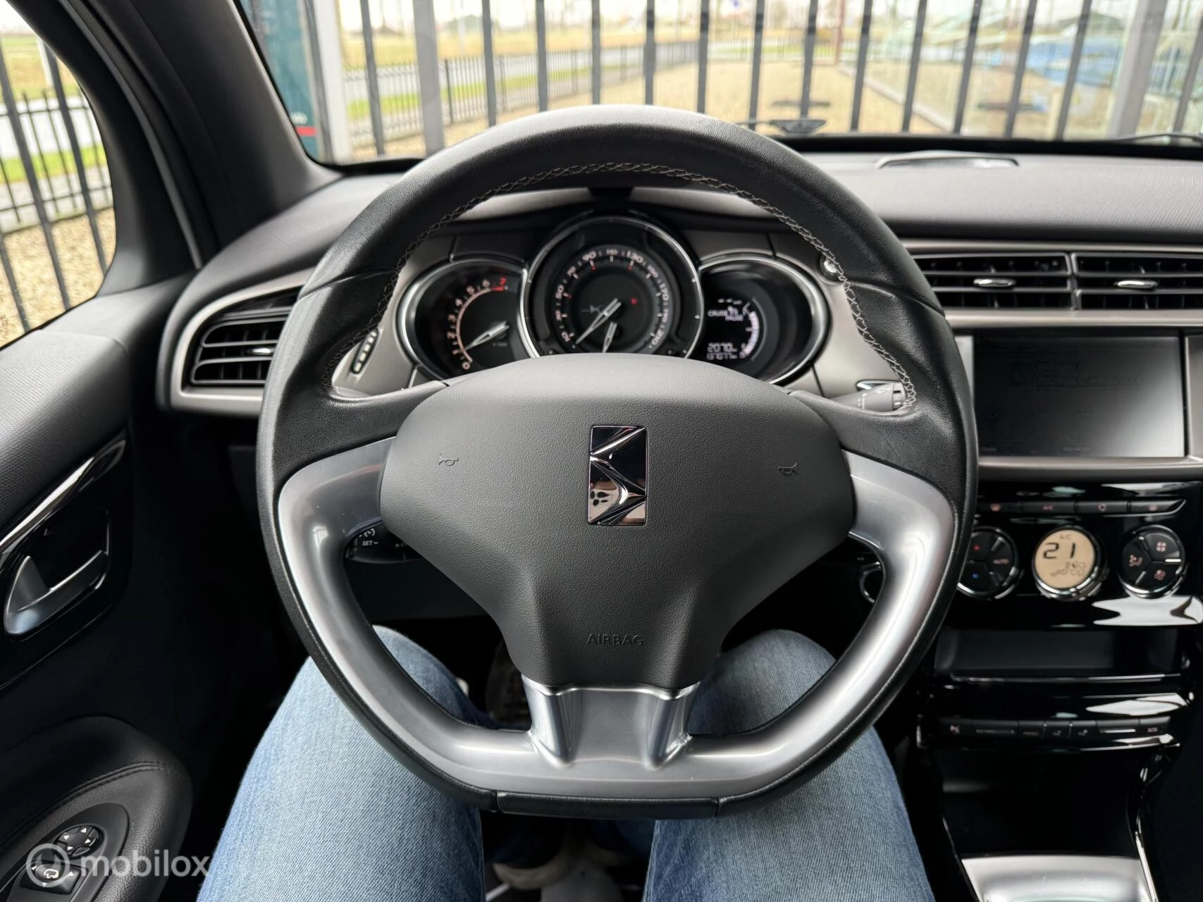 Hoofdafbeelding DS DS 3