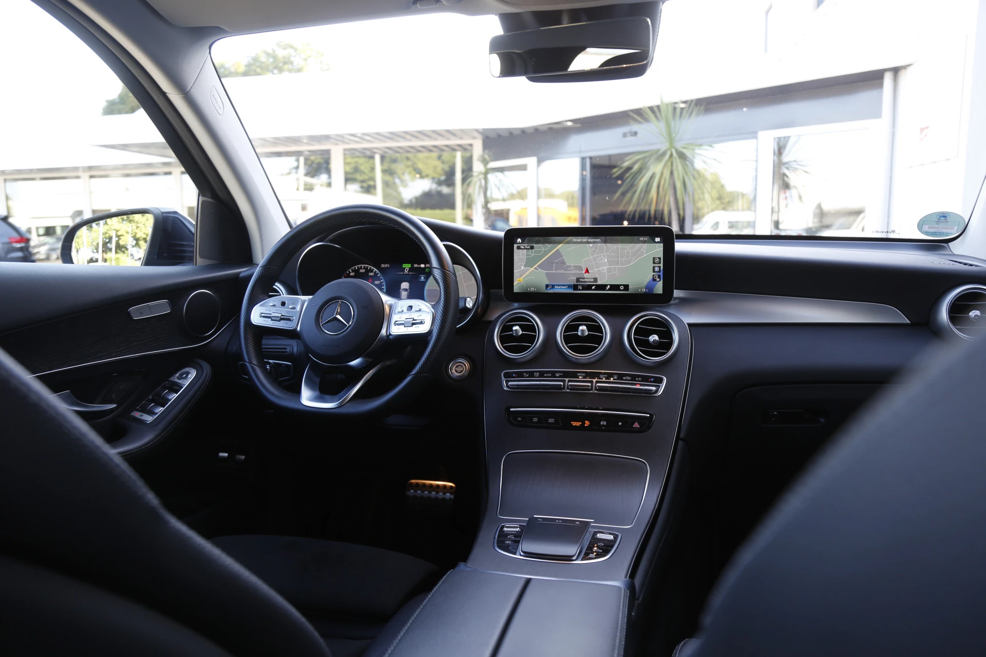 Hoofdafbeelding Mercedes-Benz GLC