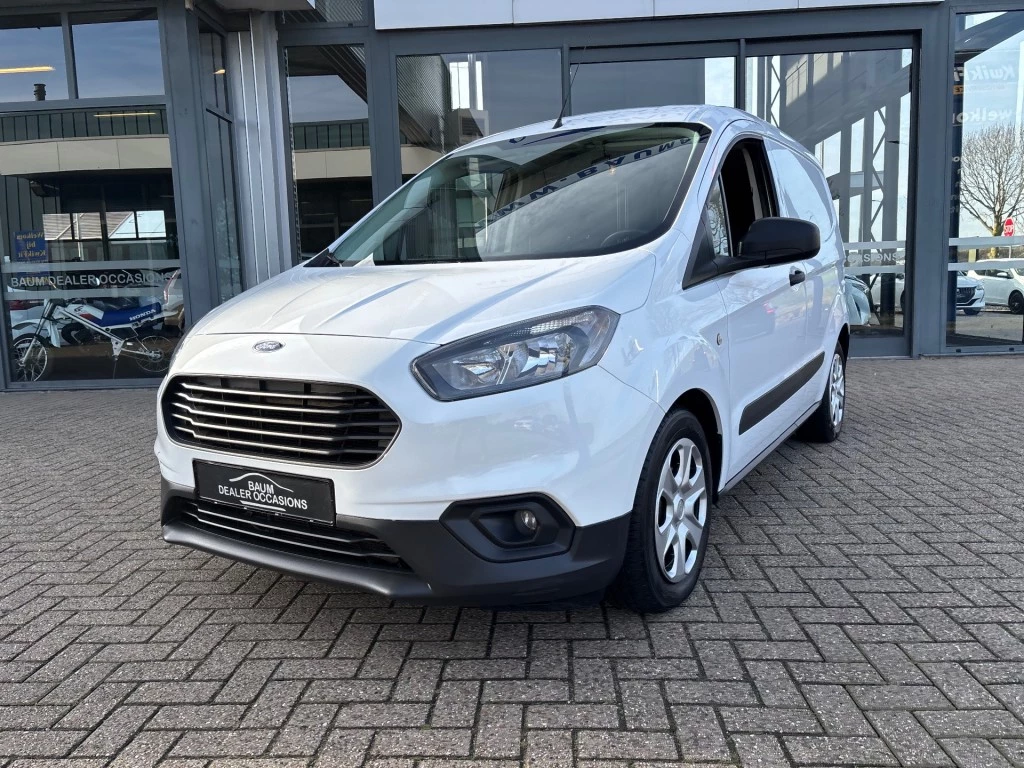 Hoofdafbeelding Ford Transit Courier