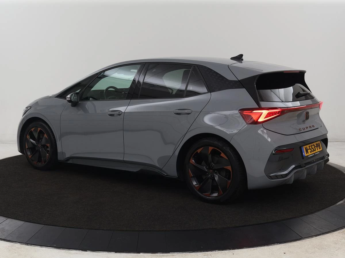 Hoofdafbeelding CUPRA Born