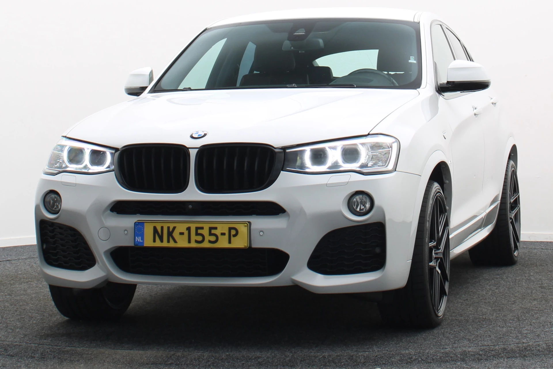 Hoofdafbeelding BMW X4