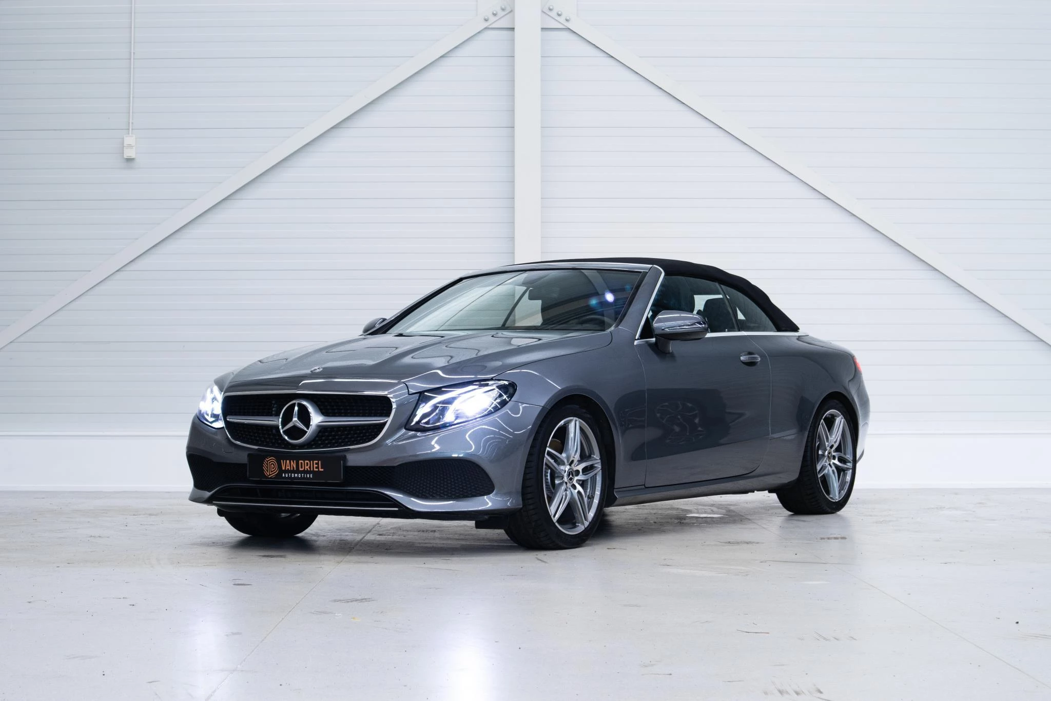 Hoofdafbeelding Mercedes-Benz E-Klasse