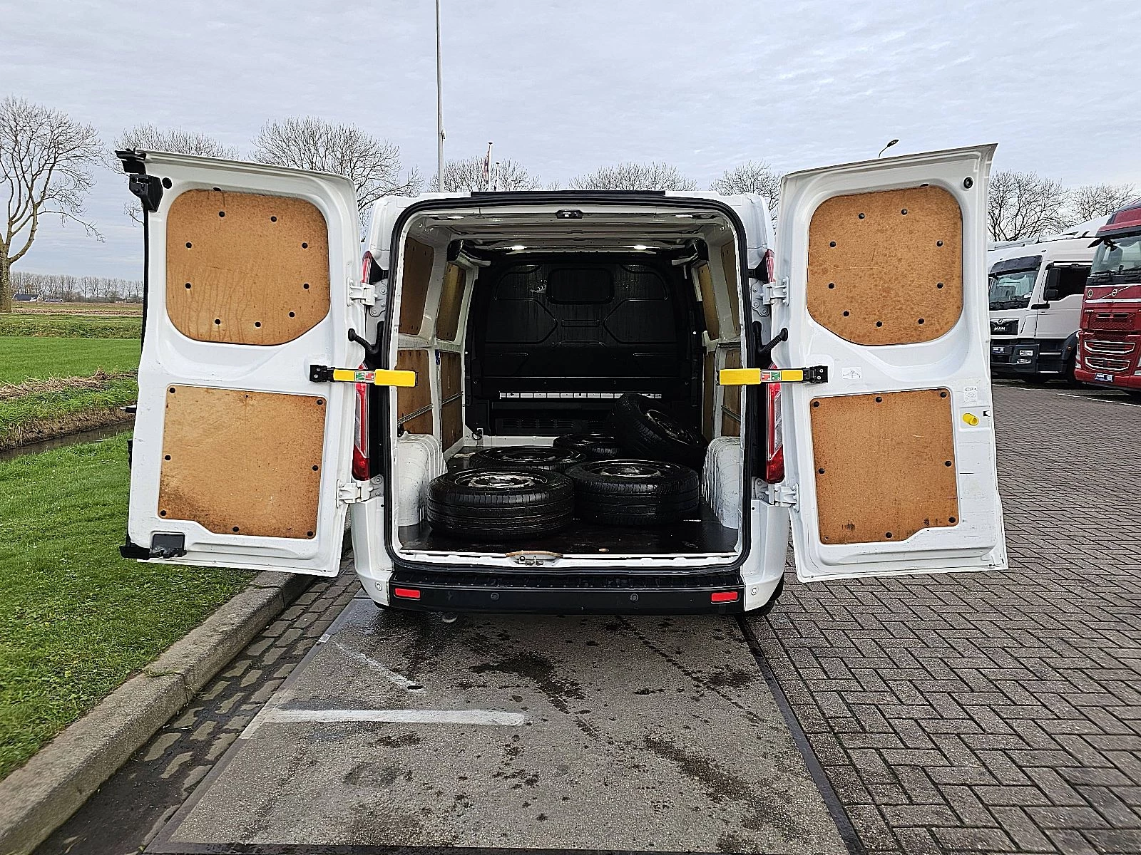 Hoofdafbeelding Ford Transit Custom