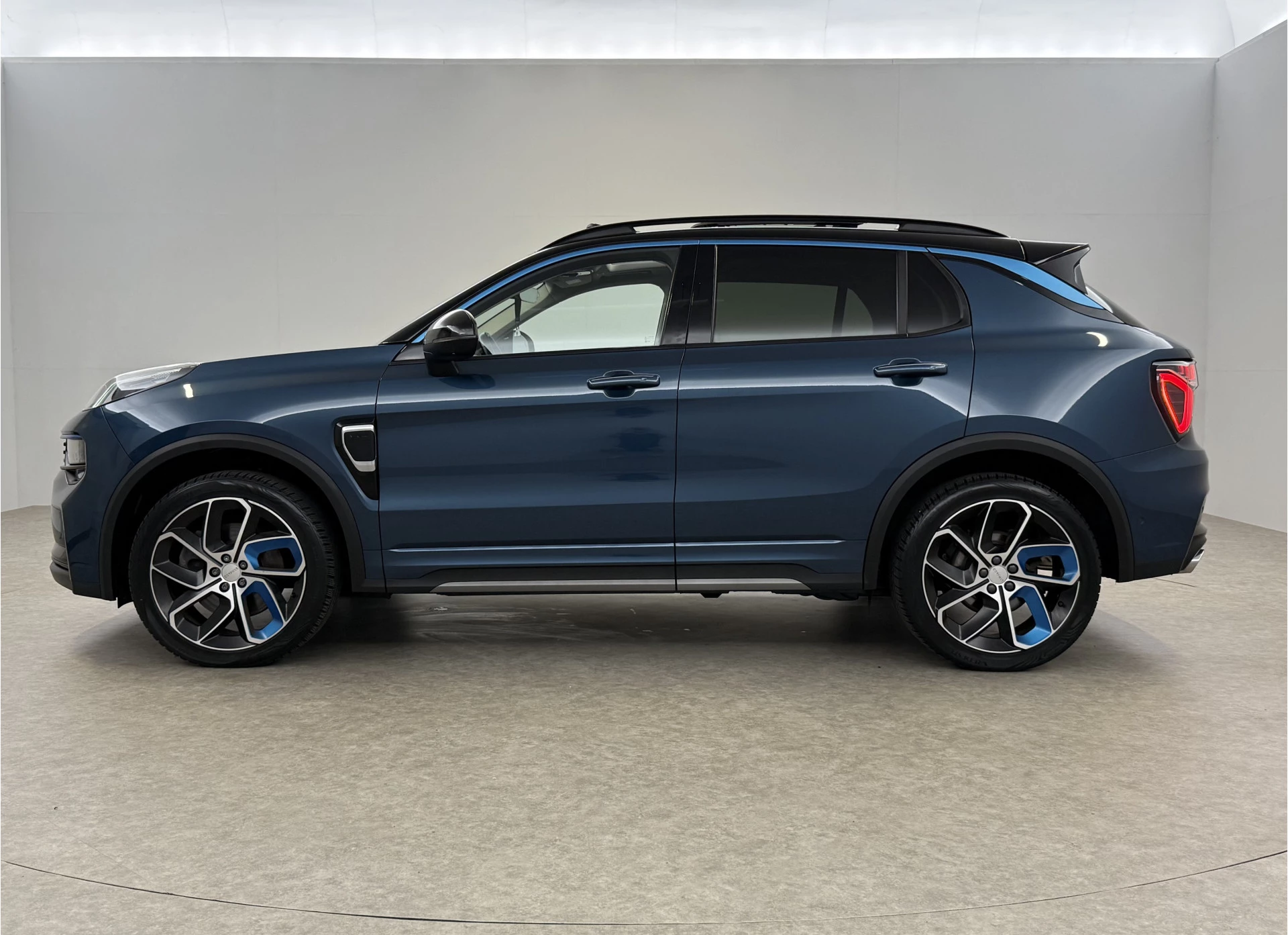 Hoofdafbeelding Lynk & Co 01