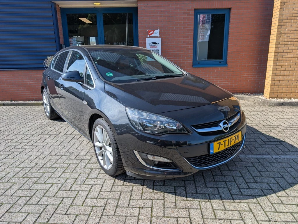 Hoofdafbeelding Opel Astra