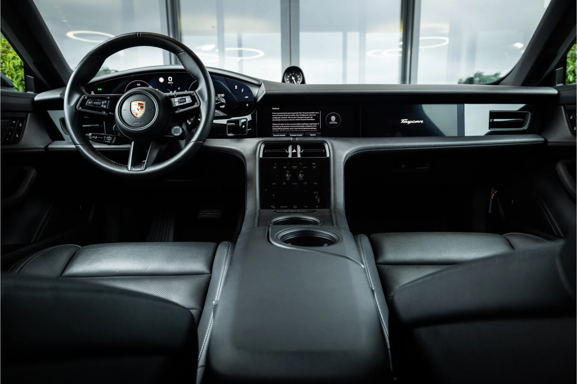 Hoofdafbeelding Porsche Taycan