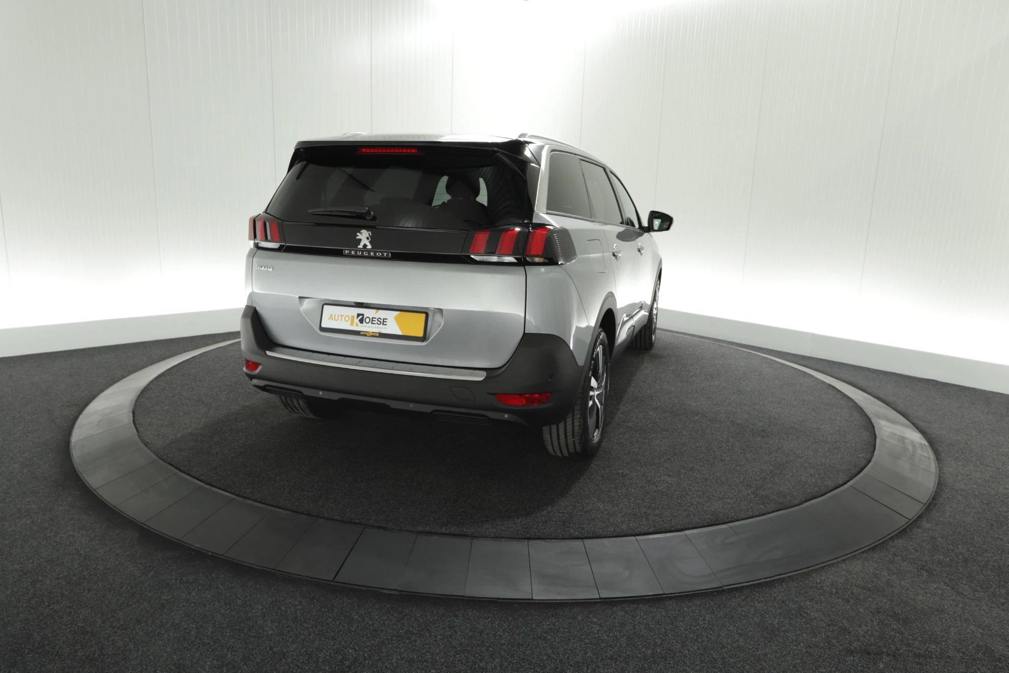 Hoofdafbeelding Peugeot 5008