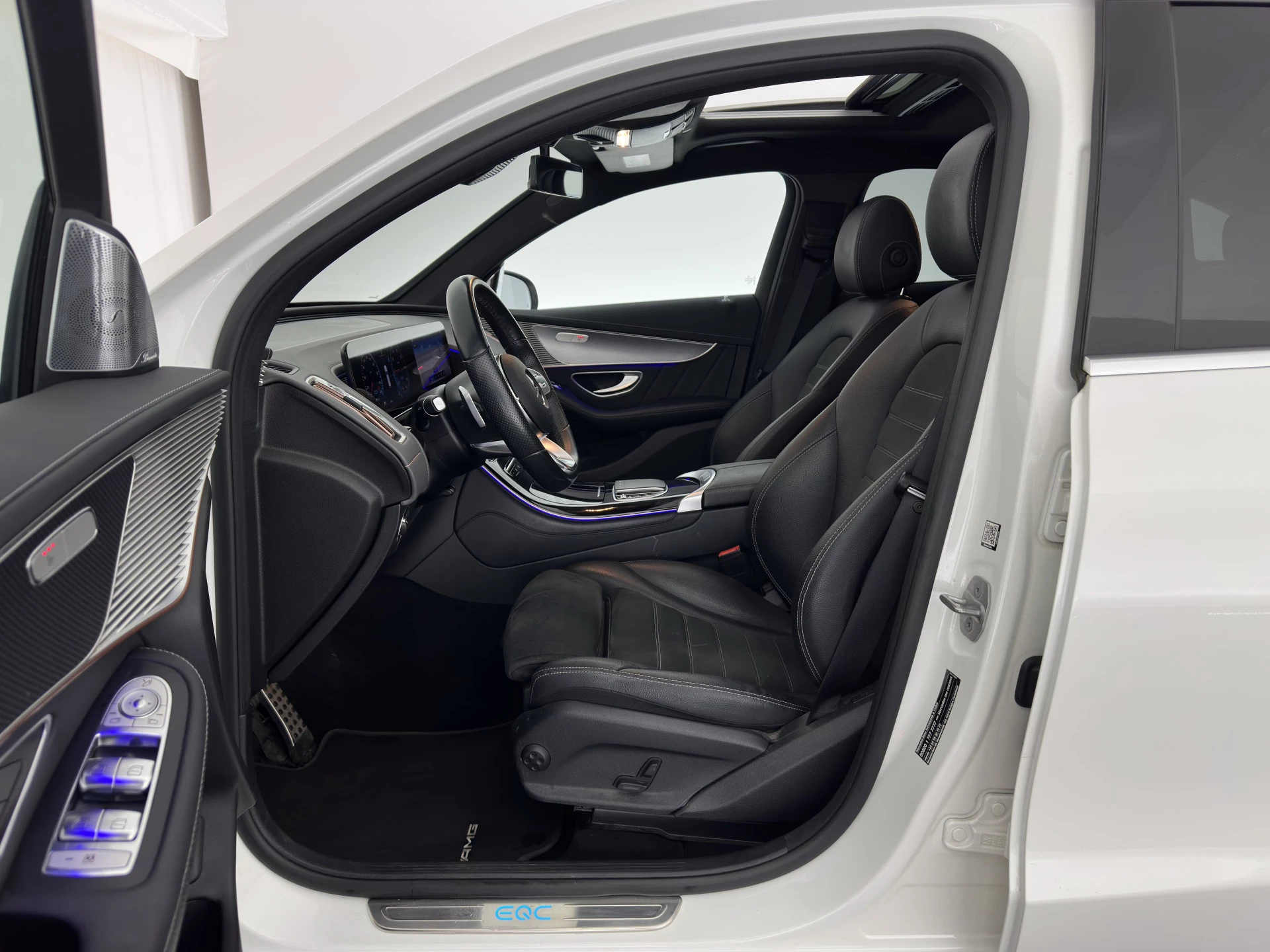 Hoofdafbeelding Mercedes-Benz EQC