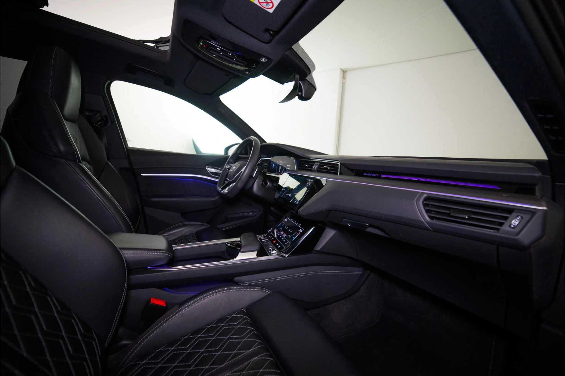 Hoofdafbeelding Audi e-tron