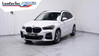 BMW X1 xDrive25e m Sport Panodak Afn. trekaah Led koplampen Stoel-/stuur verwarming Camera PDC v+a Head up
