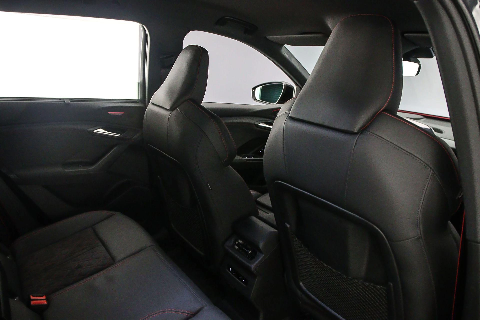 Hoofdafbeelding Audi SQ6 e-tron