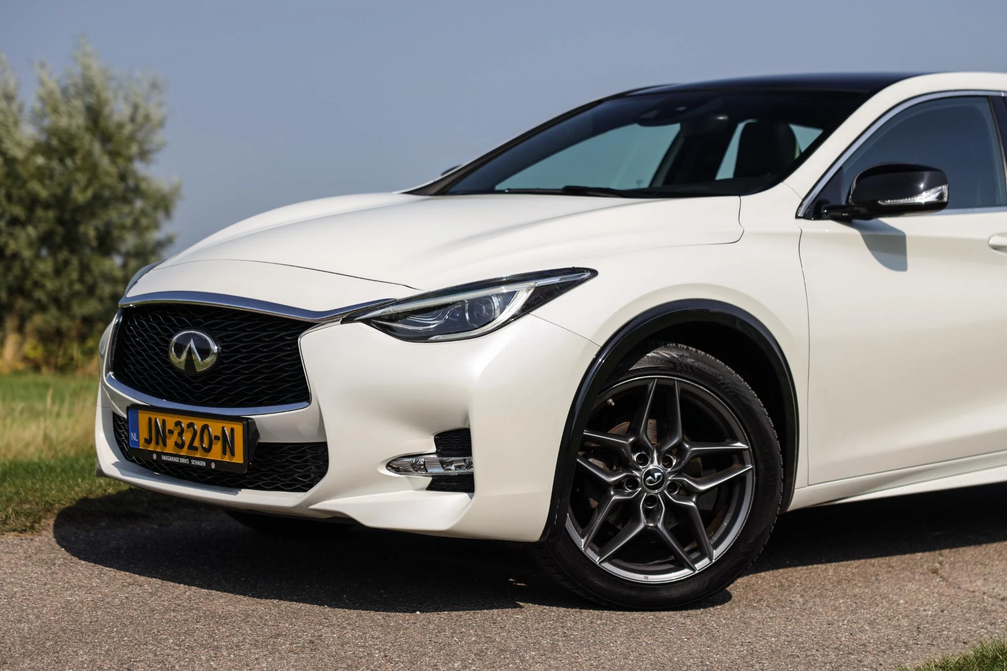 Hoofdafbeelding Infiniti Q
