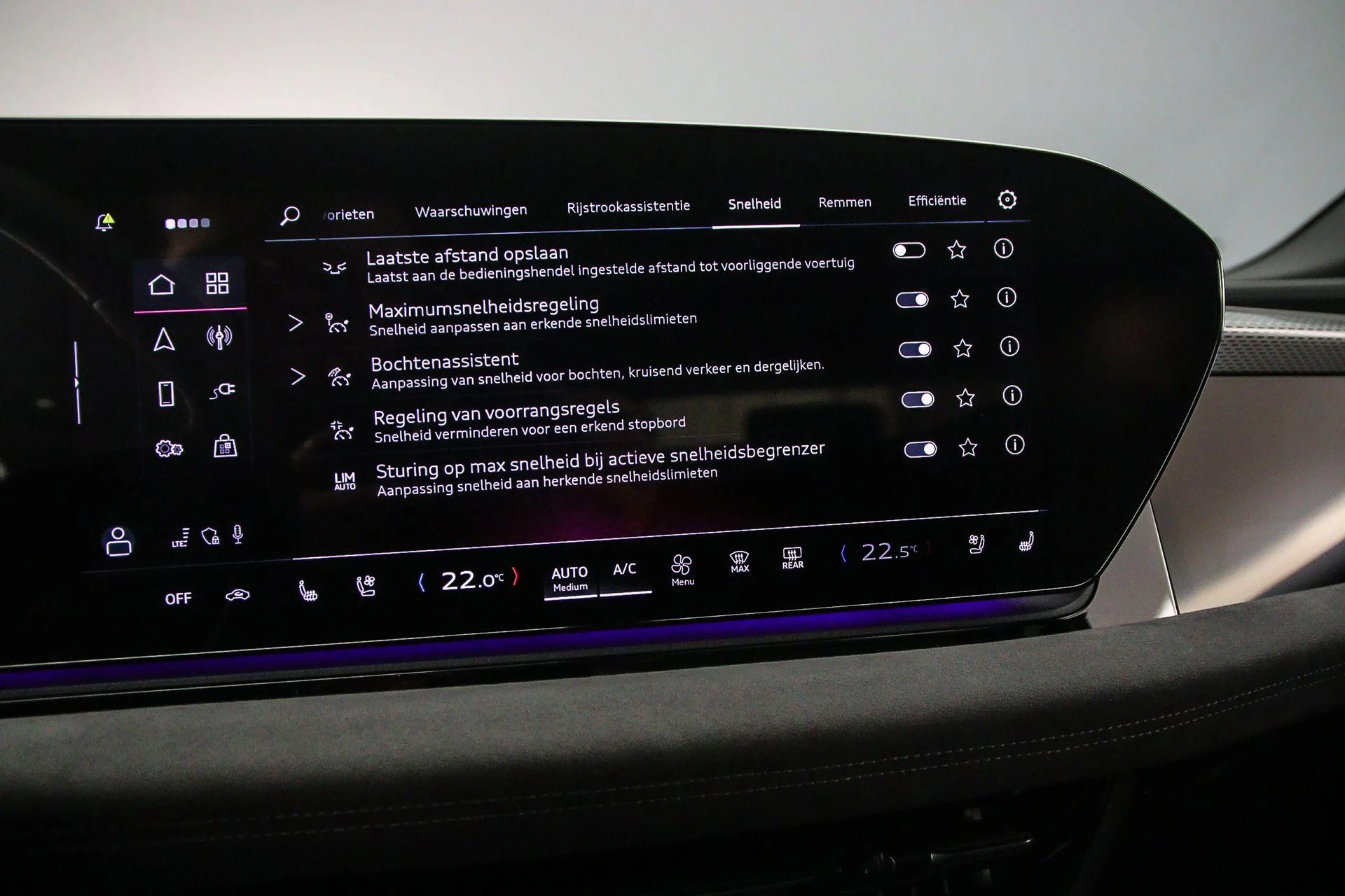 Hoofdafbeelding Audi A6 Avant e-tron